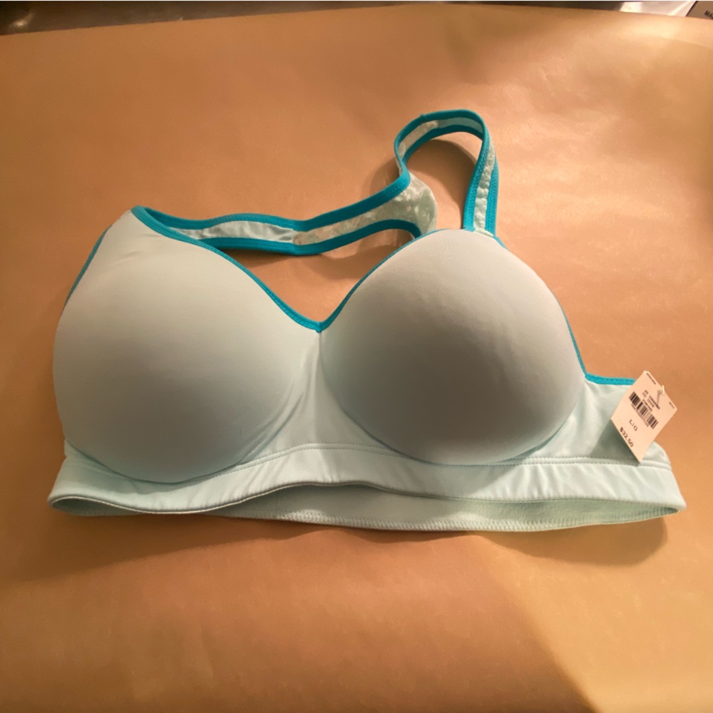 Victoria’s secrets sports bra.